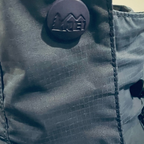 REI Retro Blue Windbreaker Jacket with Water-Resistant Material - Picture 5 of 12